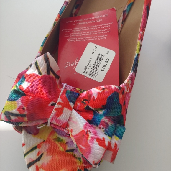 Dexflex Comfort wedges open toe floral pattern from Dexter Shoes, BNWT - Picture 4 of 6